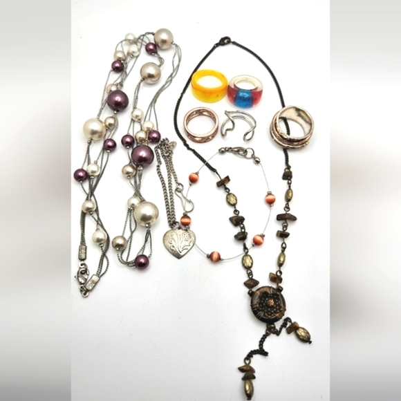 ๐ข3/$19๐ข Mixed Fun Jewelry Lot Teens Tweens Boho Necklaces Rings Bracelet - Picture 1 of 5
